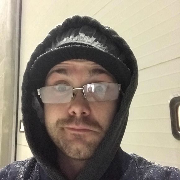 Meet your Posher, Justin - Picture 1 of 1